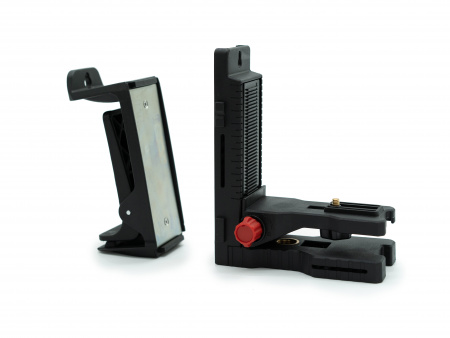 Лазерный дальномер (красная линия) 40 м.