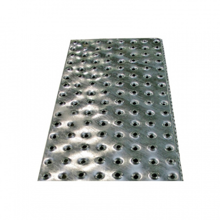 Ступени из перфорированной стали