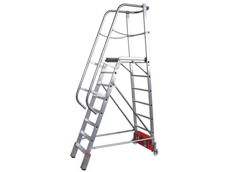 Лестница с платформой VARIO Kompakt траверса 1365