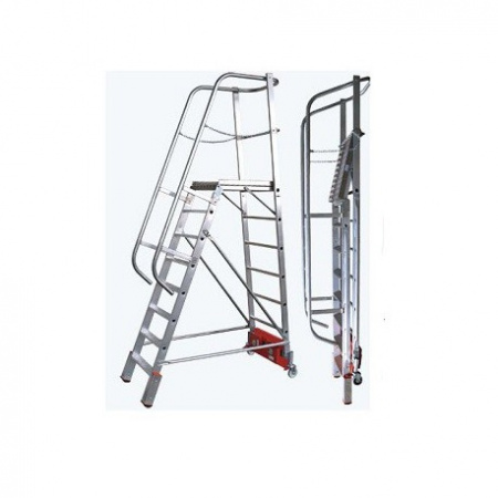 Лестница с платформой VARIO Kompakt траверса 750