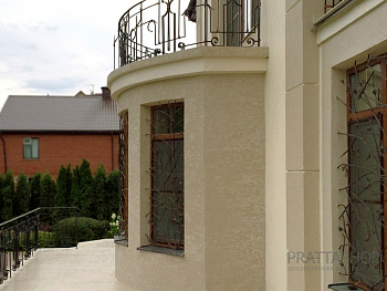 Фасад дома с эффектом натурального камня