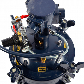 R8318A  красконагнетательный бак 10 л. с авто мешалкой